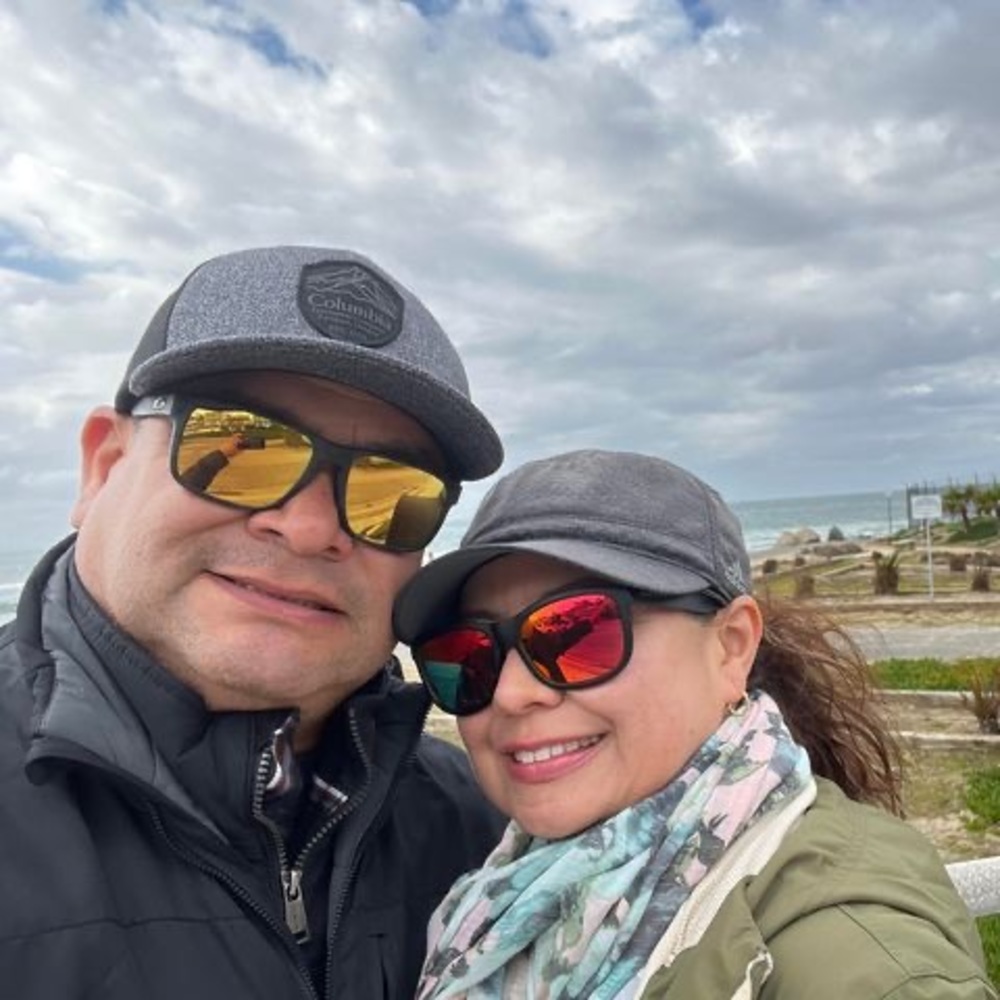 Meet your Posher, Yvette